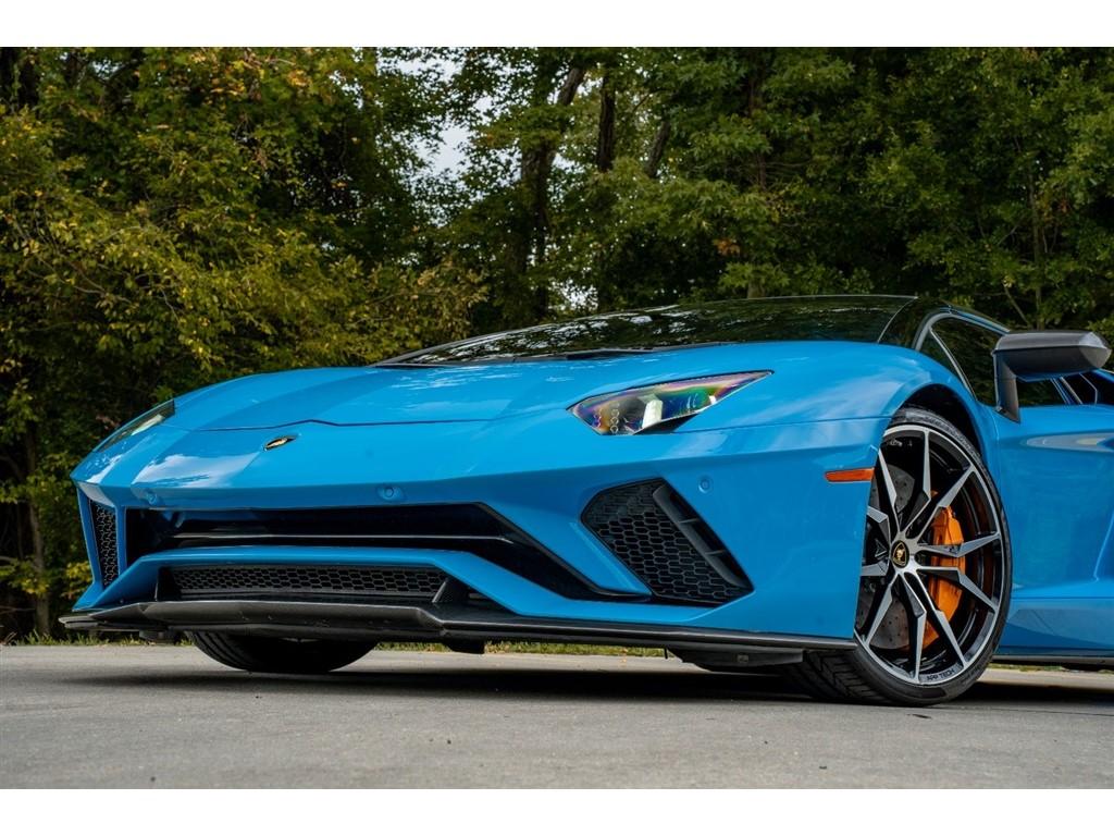 Used-2018-Lamborghini-