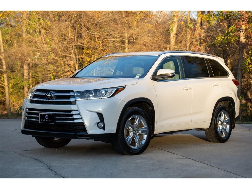 Used 2017 Toyota Highlander Limited with VIN 5TDDZRFH0HS478968 for sale in Fuquay Varina, NC