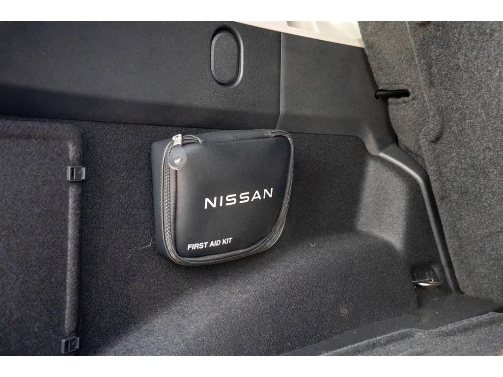 2024 Nissan Rogue SV - Photo 14
