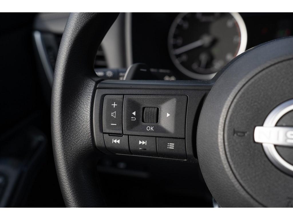 2024 Nissan Rogue SV - Photo 30