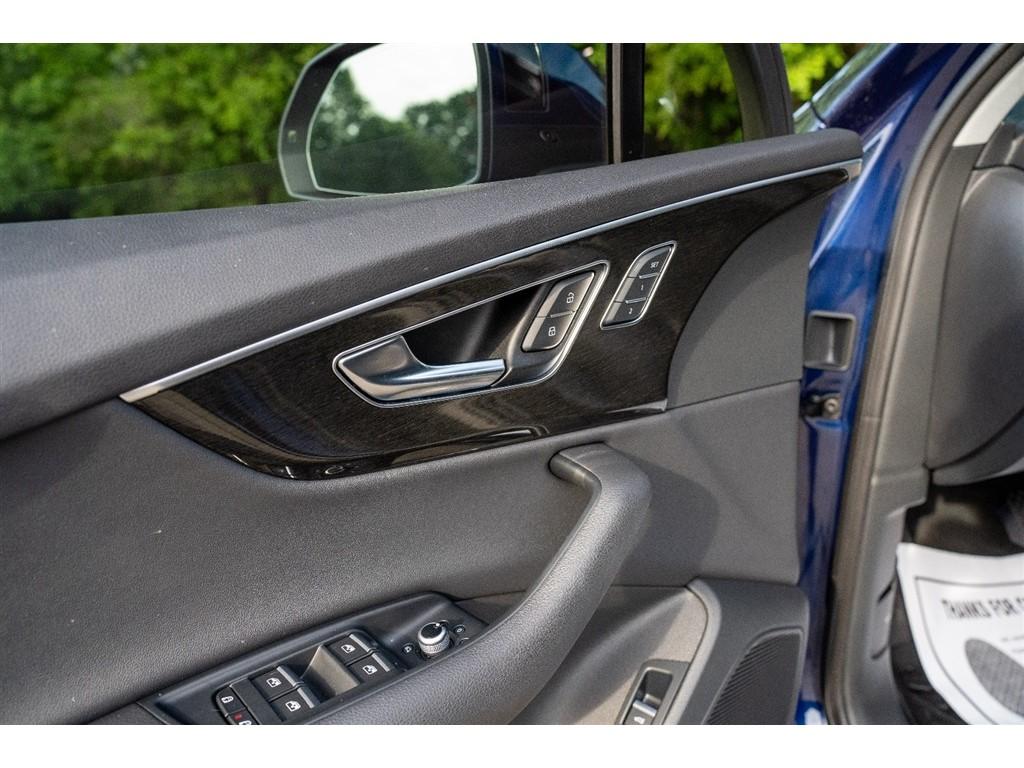 2022 Audi Q7 Premium Plus - Photo 28