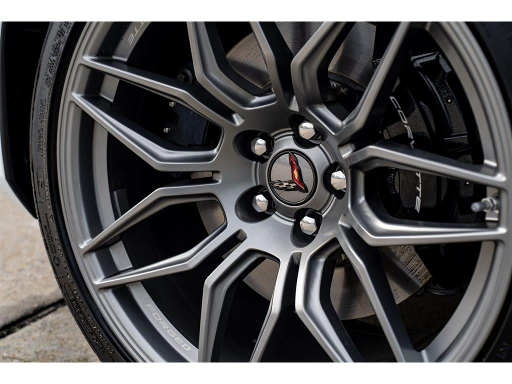 2024 Chevrolet Corvette 3LZ - Photo 12