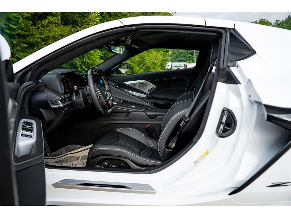 2024 Chevrolet Corvette 3LZ - Photo 34