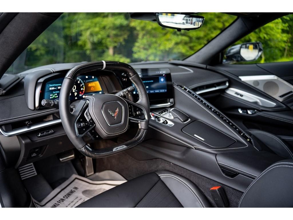 2024 Chevrolet Corvette 3LZ - Photo 40