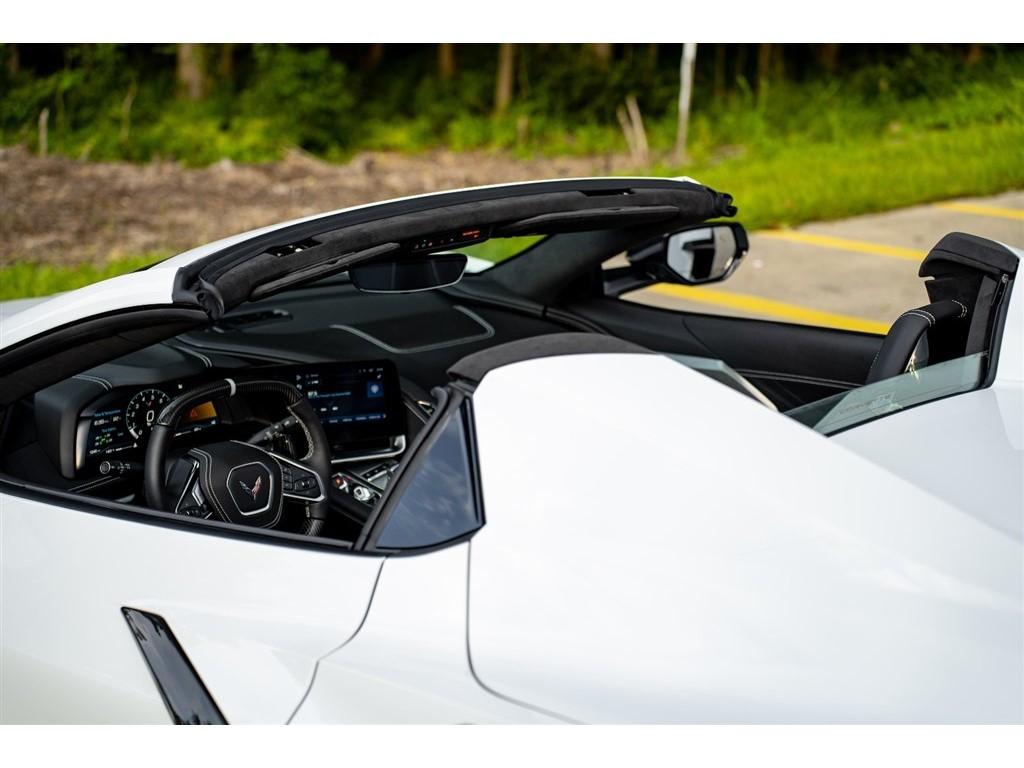 2024 Chevrolet Corvette 3LZ - Photo 43