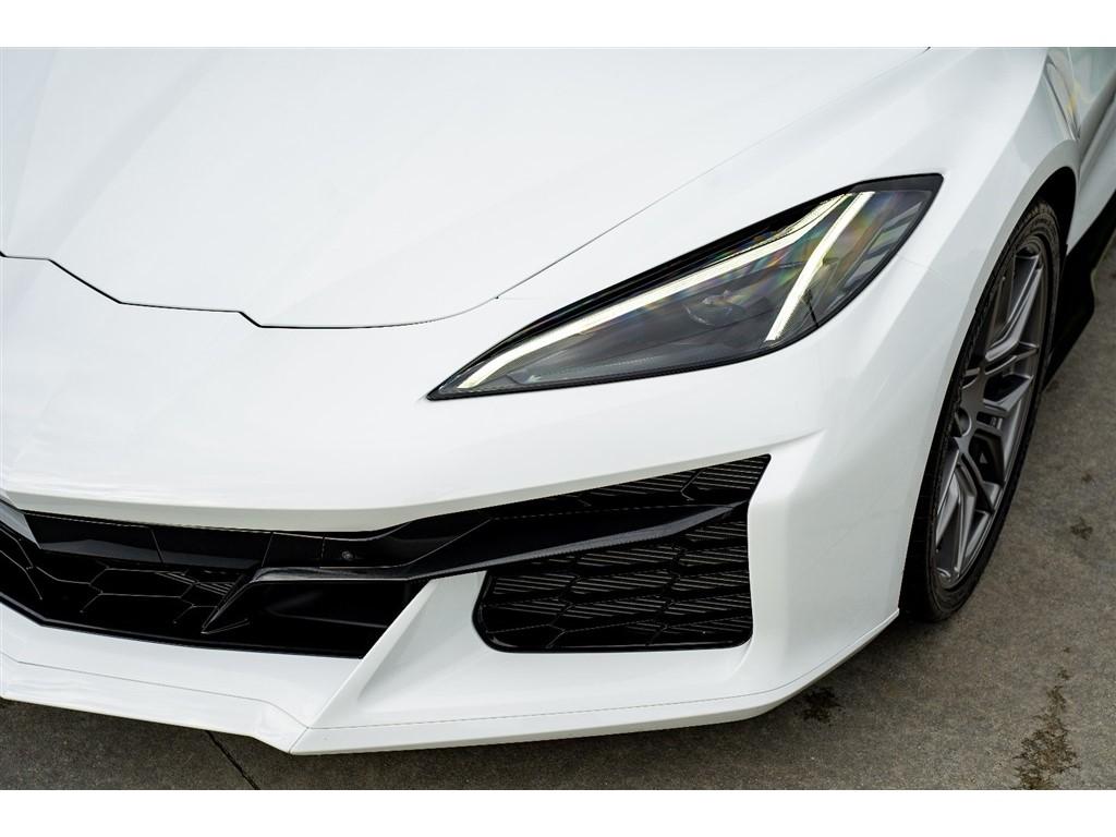 2024 Chevrolet Corvette 3LZ - Photo 8
