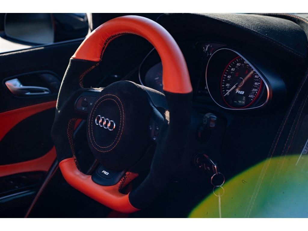 Used 2012 Audi R8 5.2 Spyder quattro Auto R tronic For Sale (Sold 