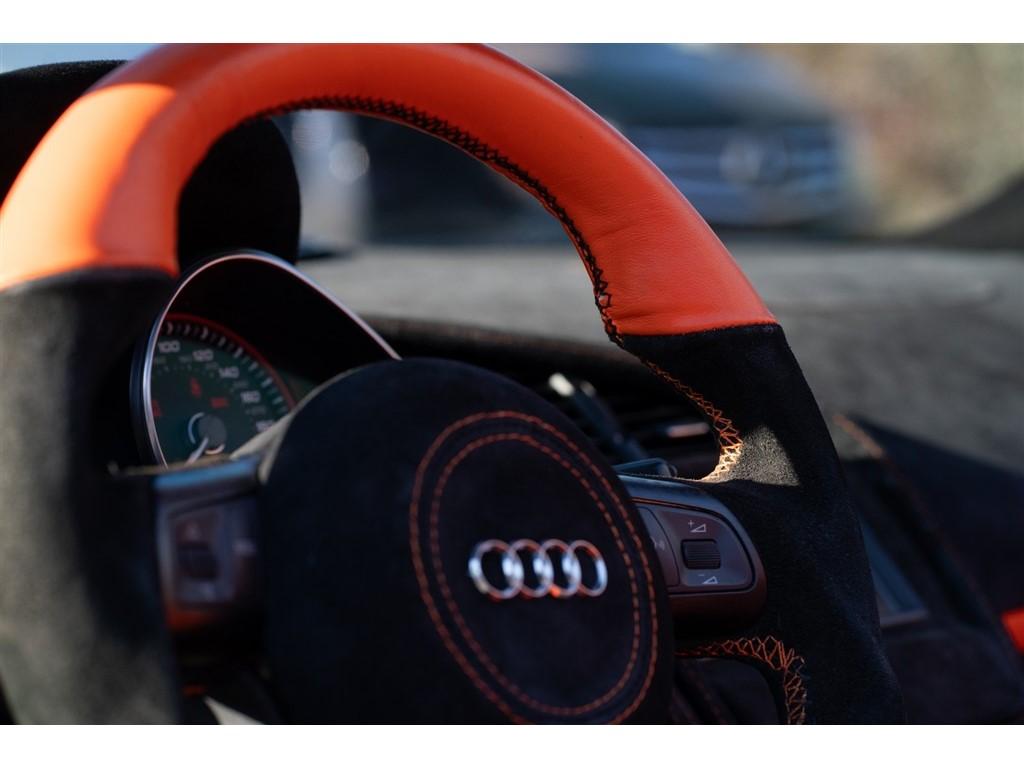 Used 2012 Audi R8 5.2 Spyder quattro Auto R tronic For Sale (Sold 